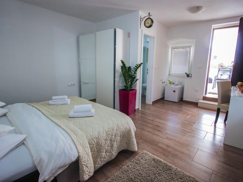 ספליט Guest House Vagabundo Imb מראה חיצוני תמונה